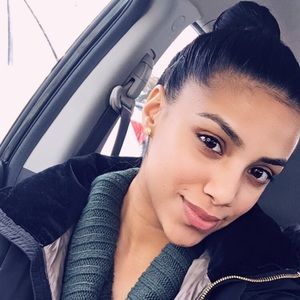 Meet your Posher, Alyssa